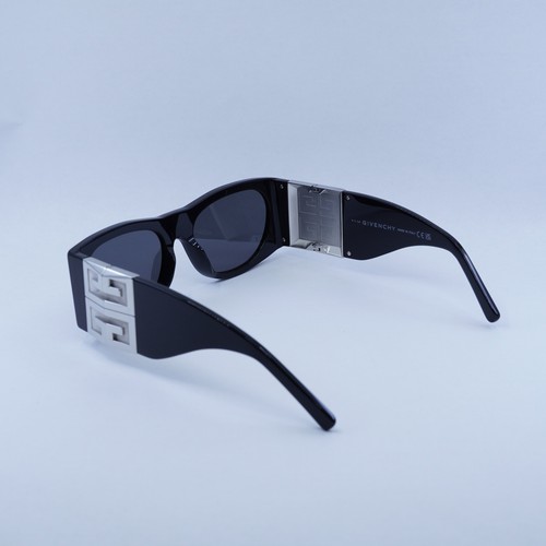 Pre-owned Givenchy Gv40028i 01c Shiny Black With Silver/grey With Light Mirror 56-1...