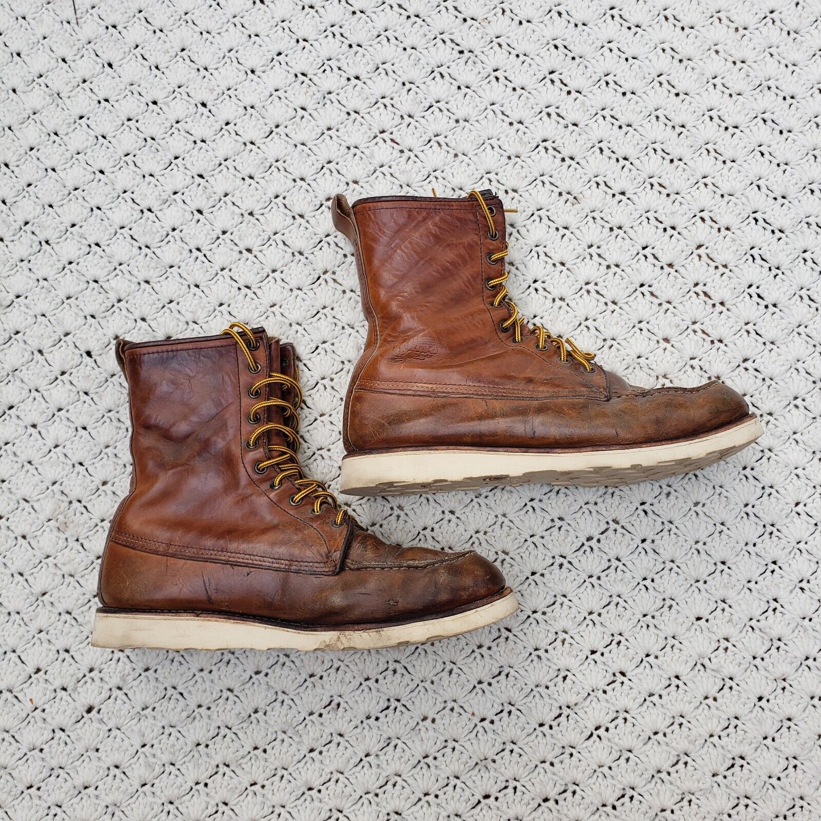 Red Wing 877 Heritage Work 8 in Moc Toe Boot Leather Vibram Red Wing 877 Heritage Work 8 in Moc Toe Boot Leather Vibram