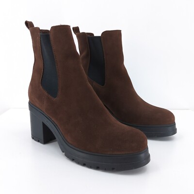 La Canadienne Women 11 Paxton Bootie Boots Brown Suede Chelsea Lug Sole NEW