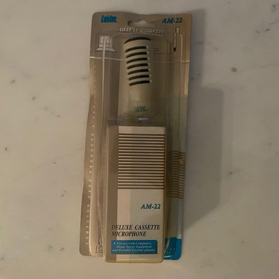 Labtec AM-22 Vintage Handheld Microphone White 8 Ft 6.3mm Adapter w/ 3.5mm Plug