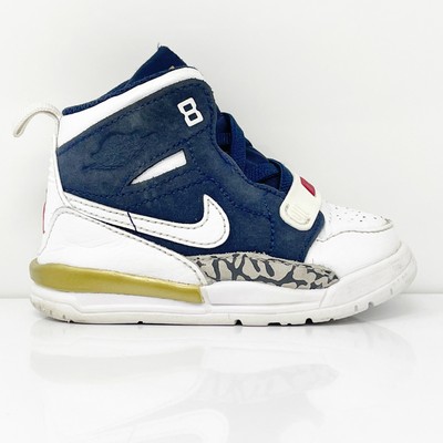 

Белые баскетбольные кроссовки Nike Boys Air Jordan Legacy 312 AT4055-101, размер 5C, Белый, Air Jordan Legacy 312