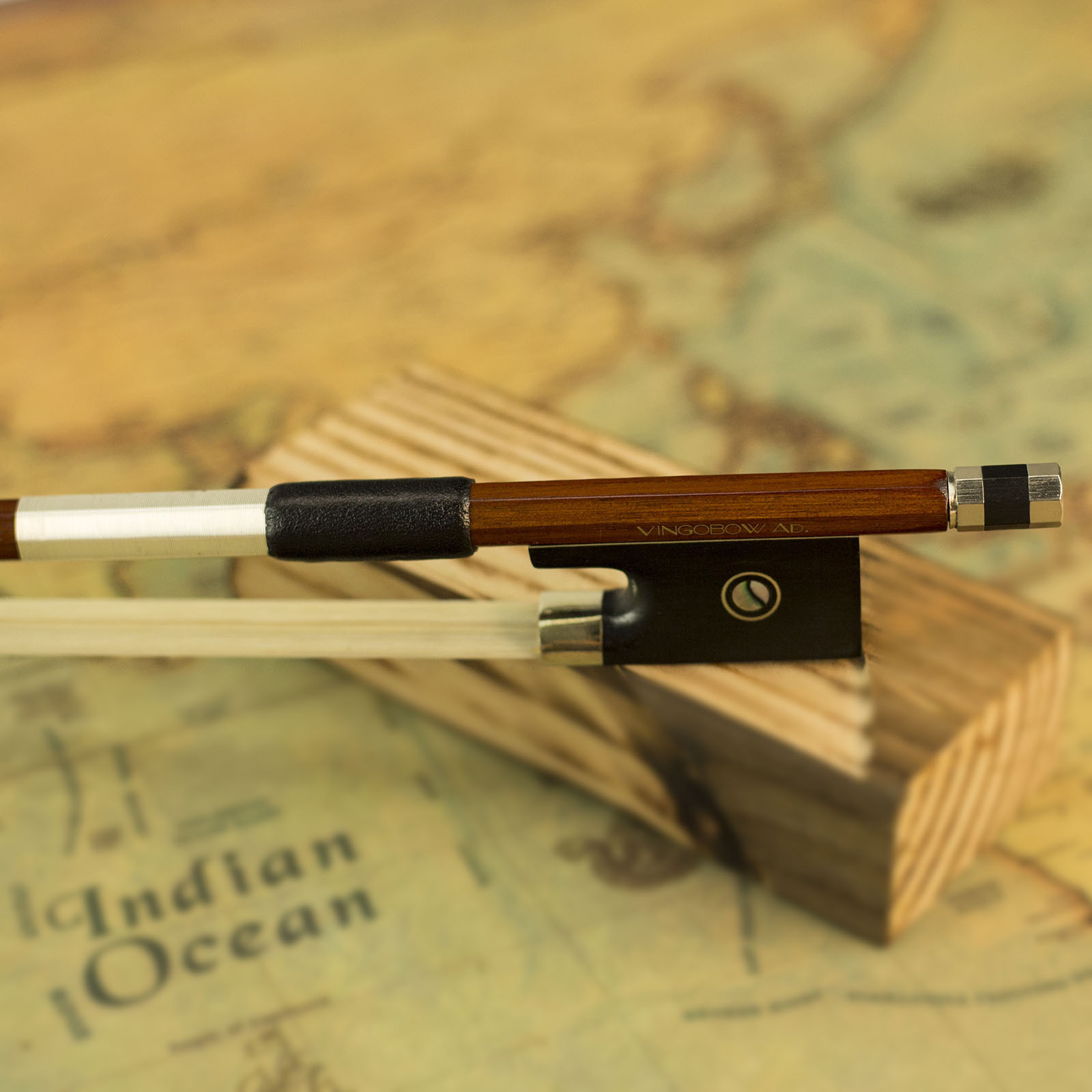 Old Store Well Made Violin Bow Pernambuco Performance 4/4 Size