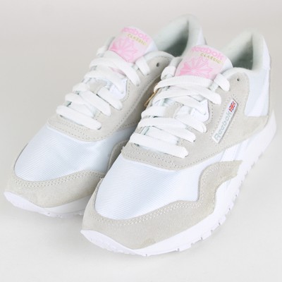 Reebok Women's Classic Nylon Low Top Sneaker White/Light Grey FV4507