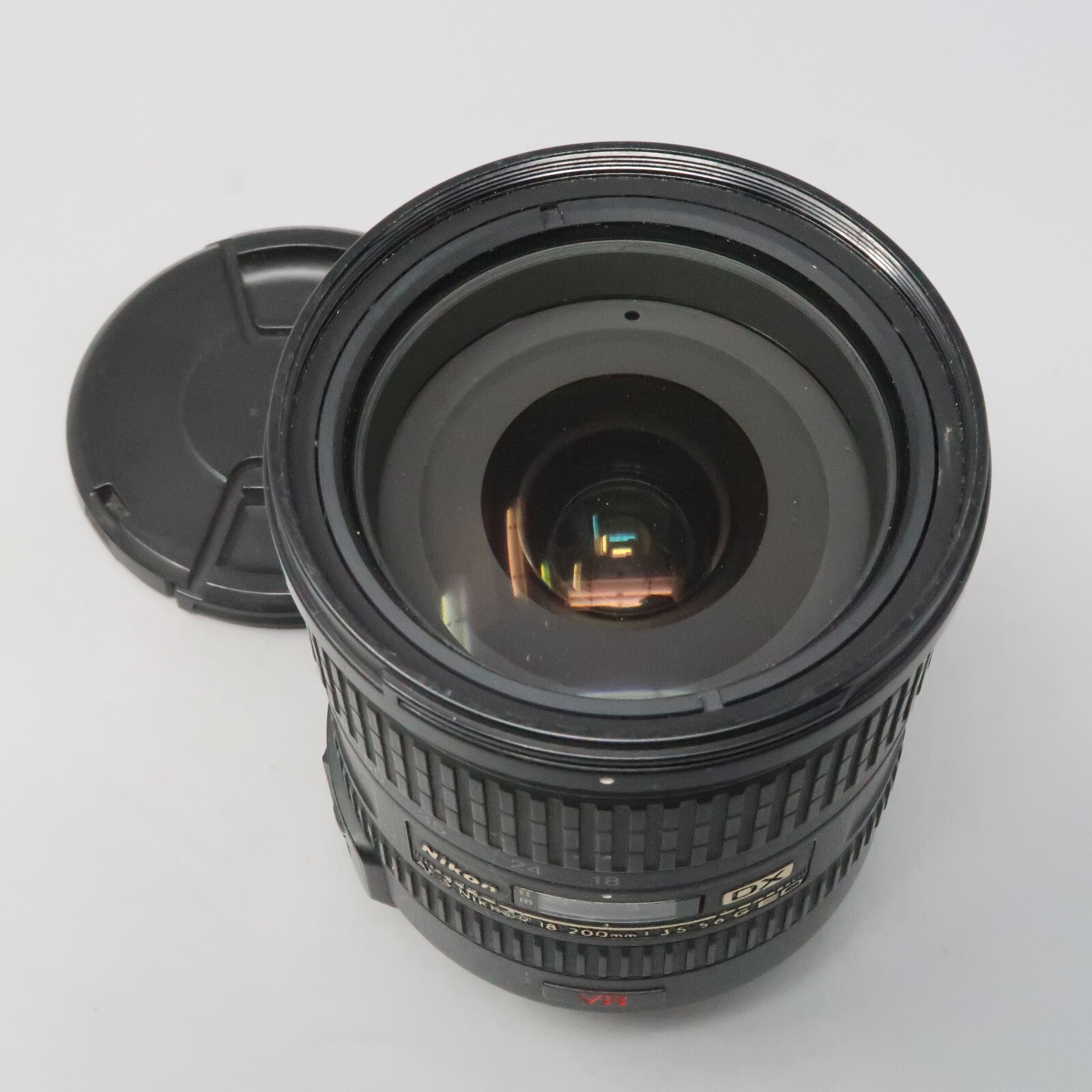 ニコン　Nikon AF-S 18-200mm F3.5-5.6G ED VR Nikon AF-S DX VR Zoom Nikkor 18-200mm F3.5-5.6G IF-ED Lens w