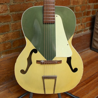 美品　シルバートーン　Silvertone arched top guitar 美品シルバートーンSilvertone arched top guitar