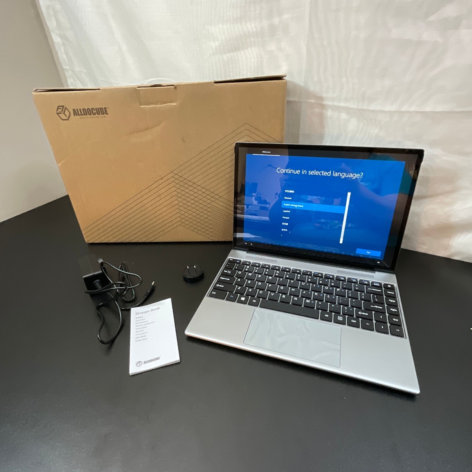 Alldocube Stream Book Silver 13.5 inch Display 4 GB RAM 256 GB storage Laptop | eBay Alldocube Stream Book Silver 13.5 inch Display 4 GB RAM 256 GB storage Laptop | eBay