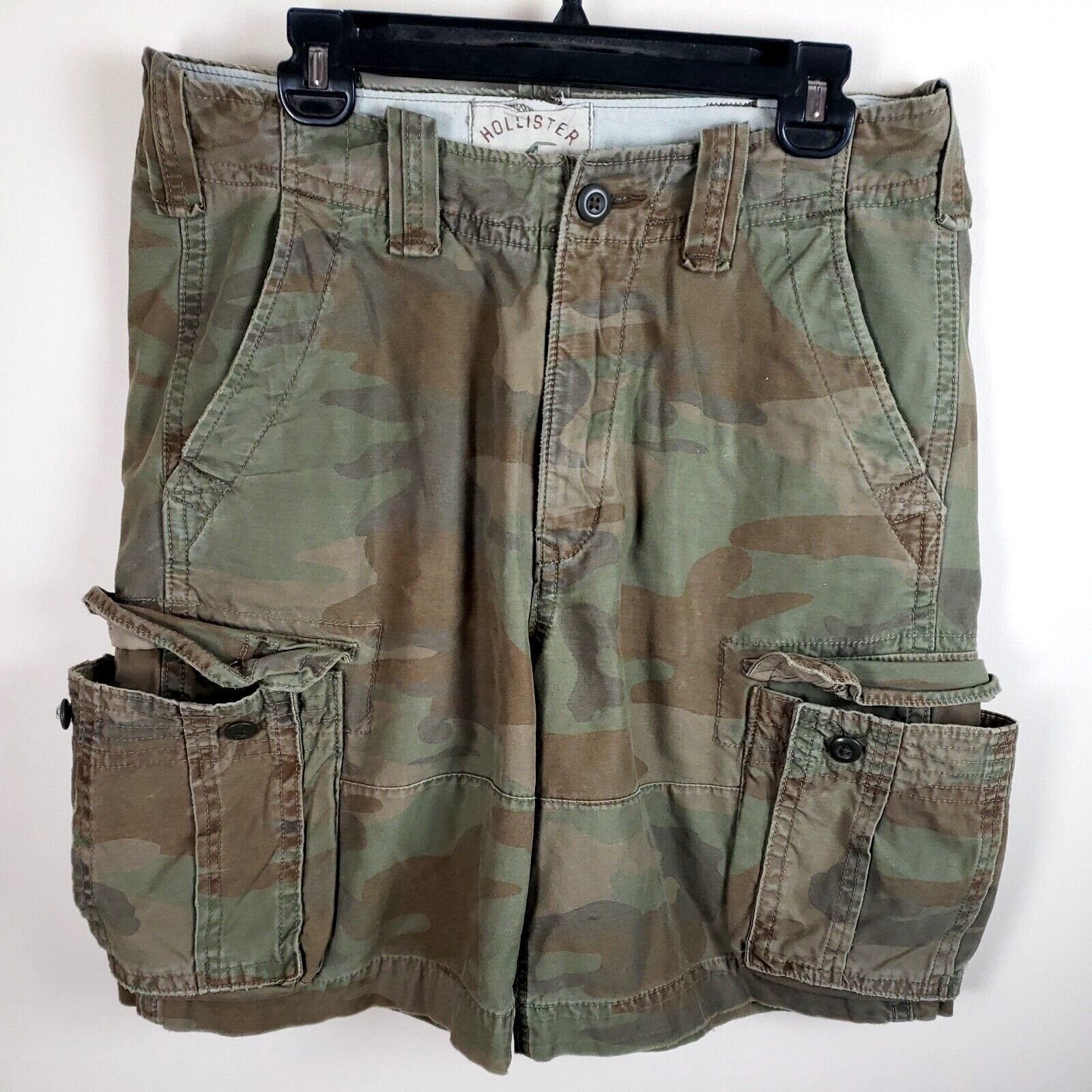 Hollister Men s Cargo Shorts Camouflage Size 30 zipper fly eBay