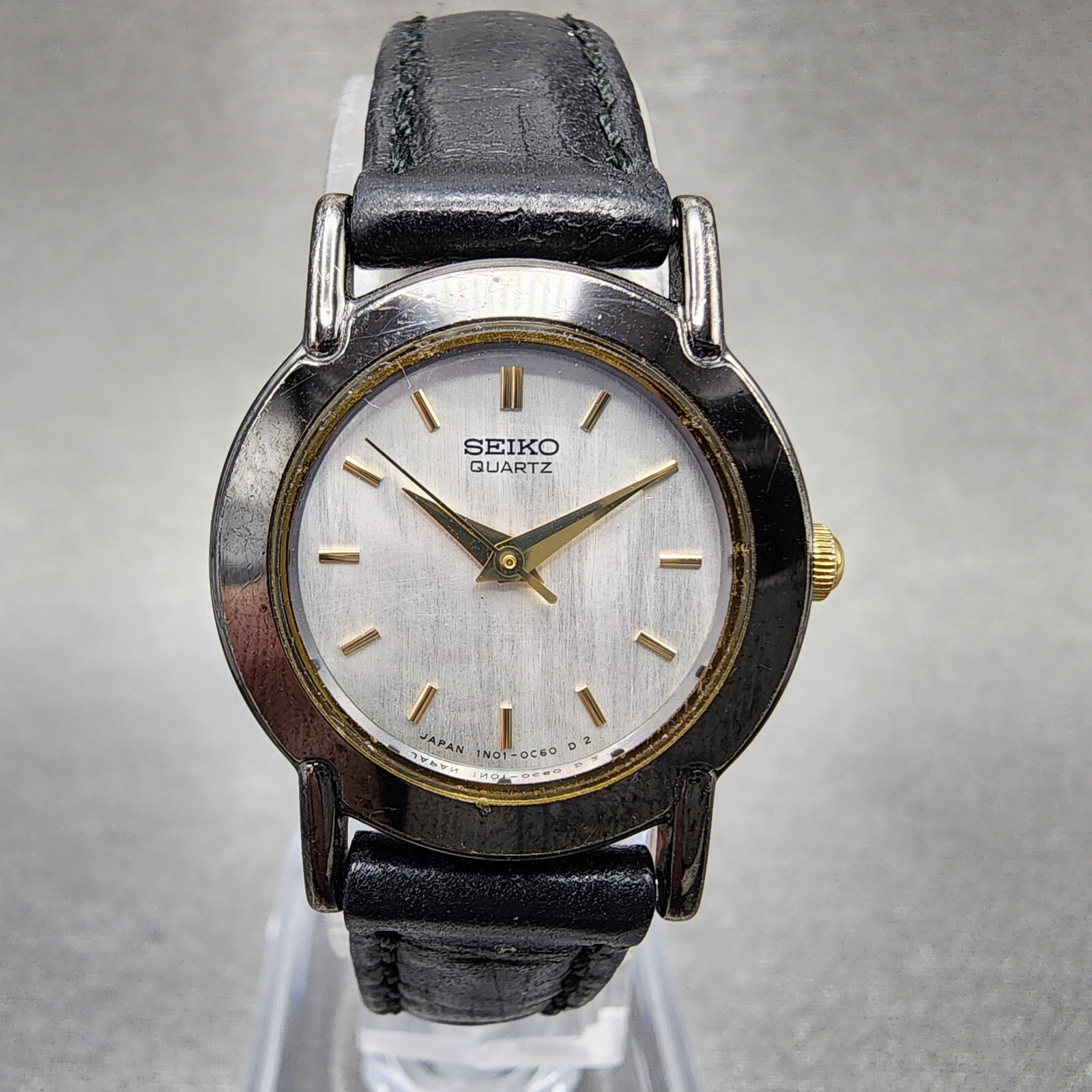 VTG Seiko Watch Women 22mm Silver Dial Black Tone Round 1N01