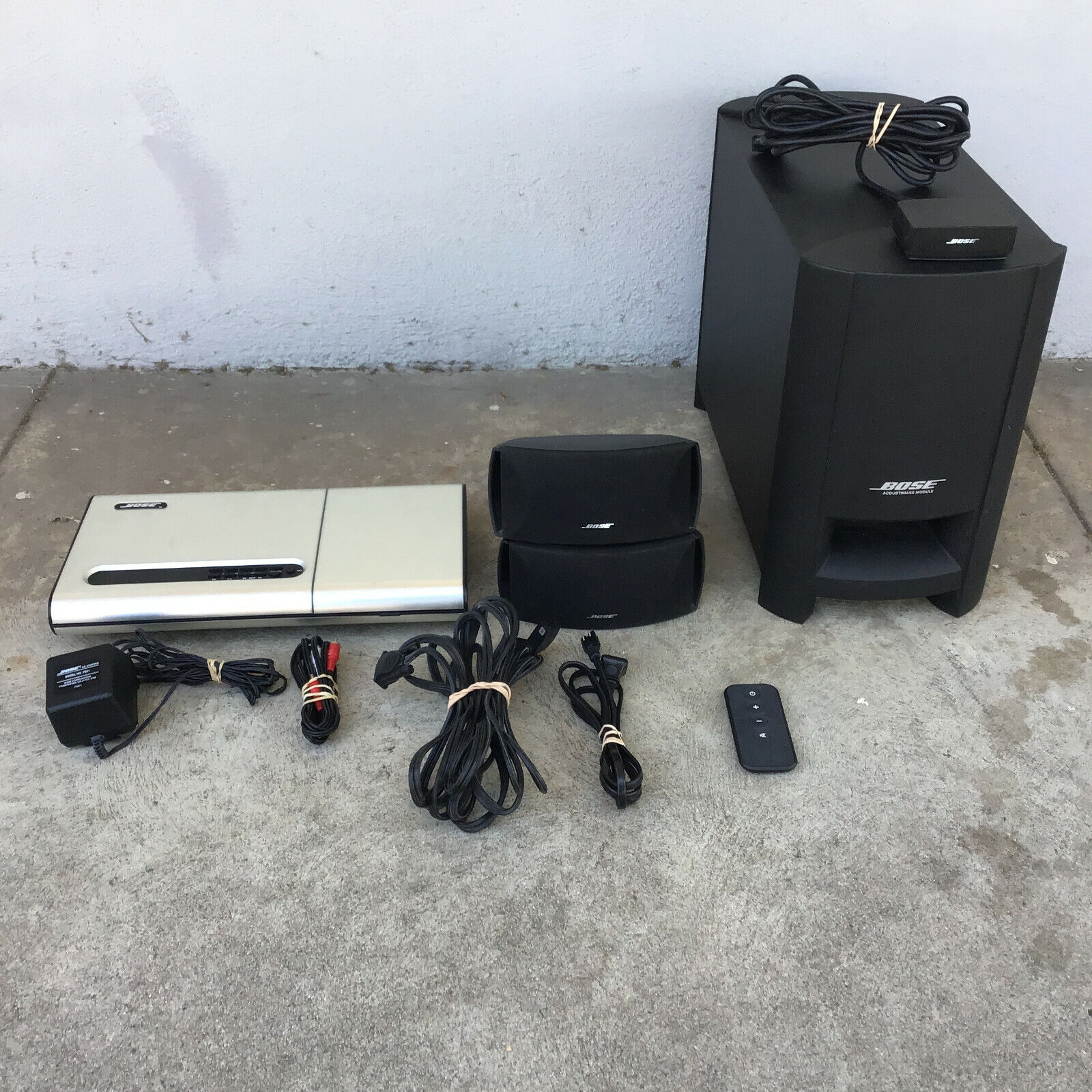 BOSE CineMate Series II Digital Home Theater System BOSE CineMate Series II Digital Home Theater System