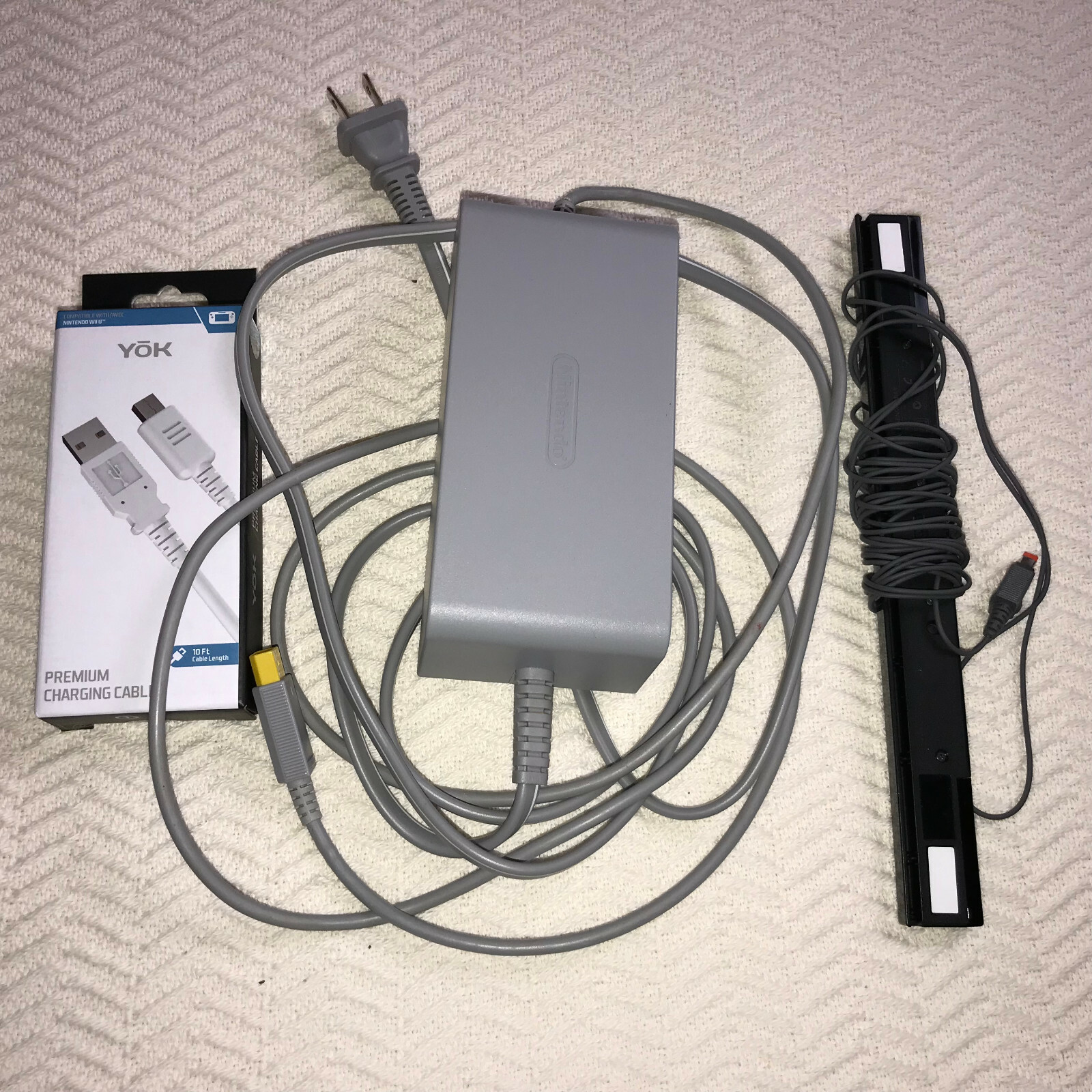 Nintendo Wii U Deluxe 32GB Black Console 7 Games Zelda Super Smash Bros Yoshi