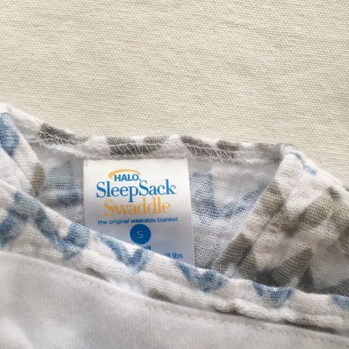 Halo Sleepsack Swaddle Cotton Muslin Blue Gray Chevron Size Small 3 to 6 Months