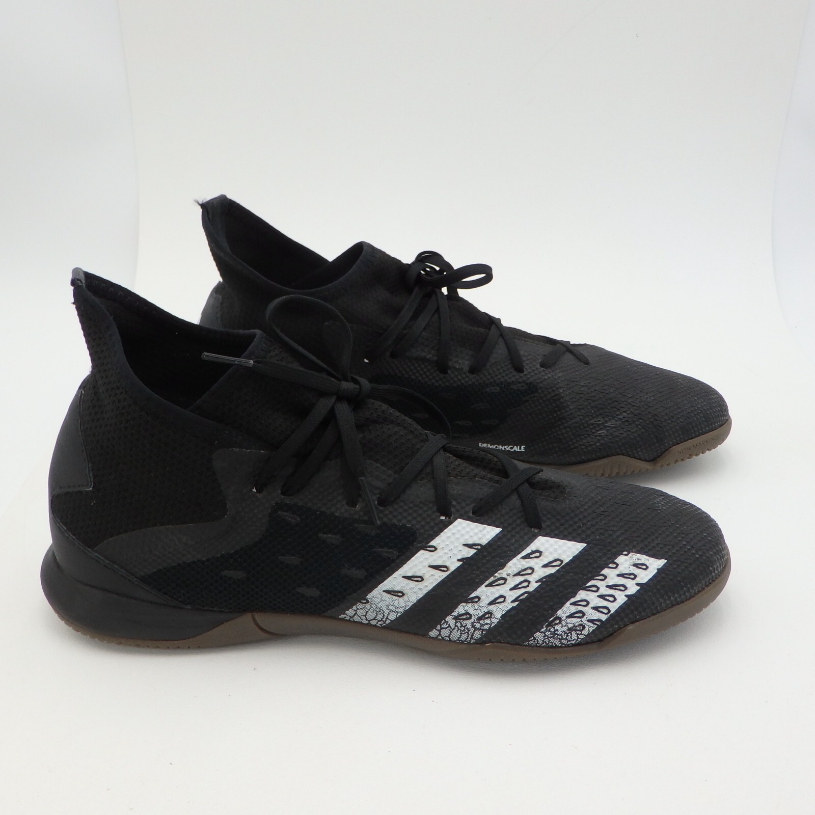 シューズ adidas  FY7861 PREDATOR FREAK.3 L IN 417 Adidas Predator Freak.3 Red Black Indoor Soccer Shoes Mens