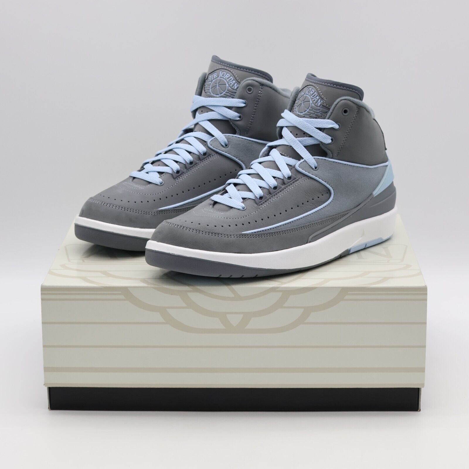 FB8871-041 Nike Air Jordan 2 Retro Cool Grey Ice Blue White FB8871-041 Nike Air Jordan 2 Retro Cool Grey Ice Blue White