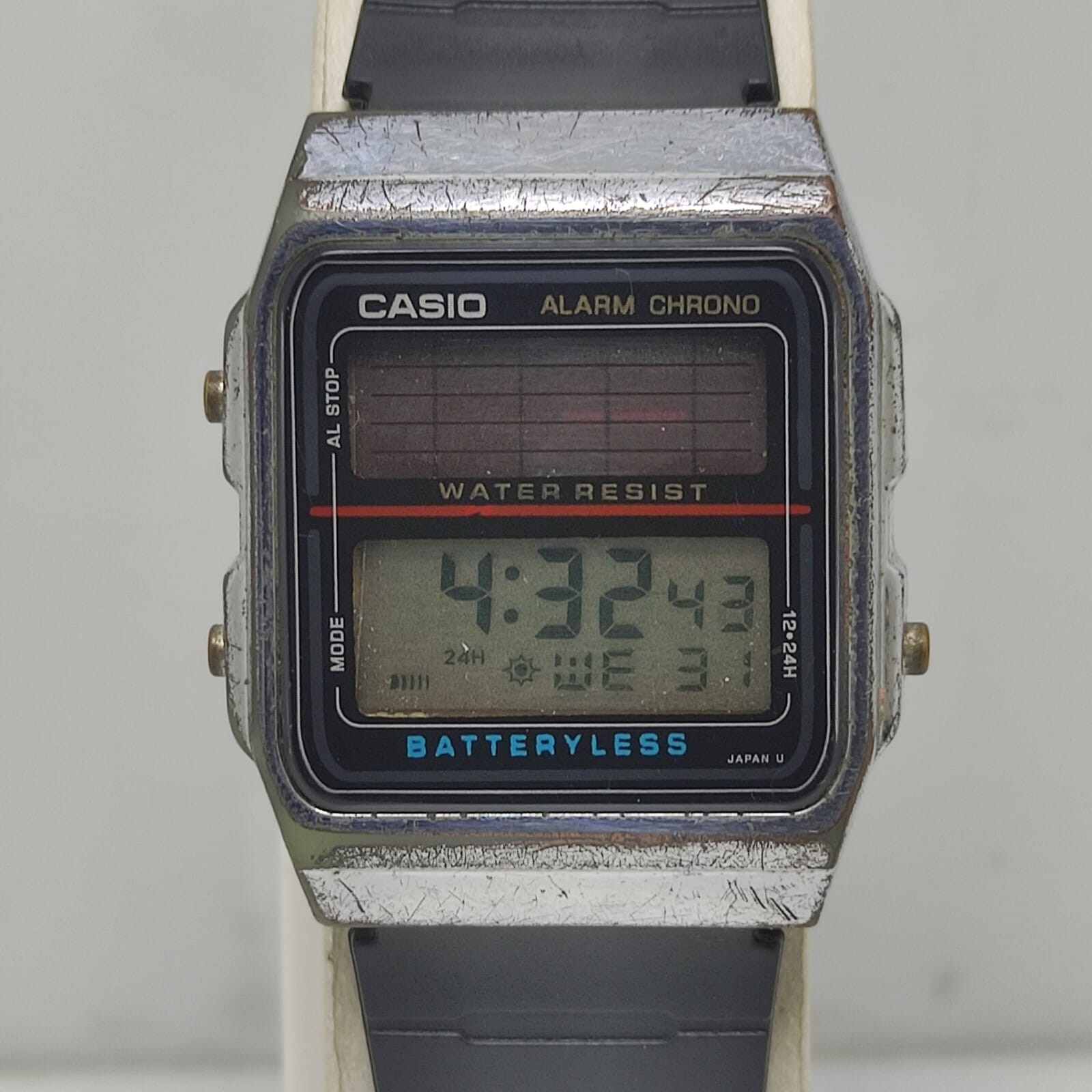 CASIO AL-180 80s “Old CASIO”チープカシオ ソーラー Vintage 1980's Casio Solar AL-180 Alarm Chrono Batteryless