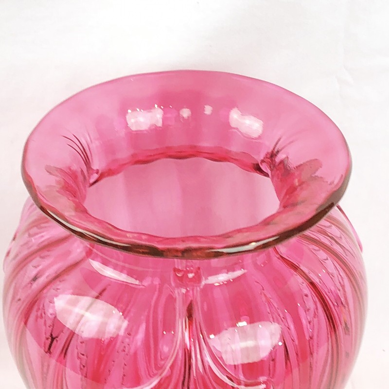 Fenton Cranberry Vase Beauty Pink Glass