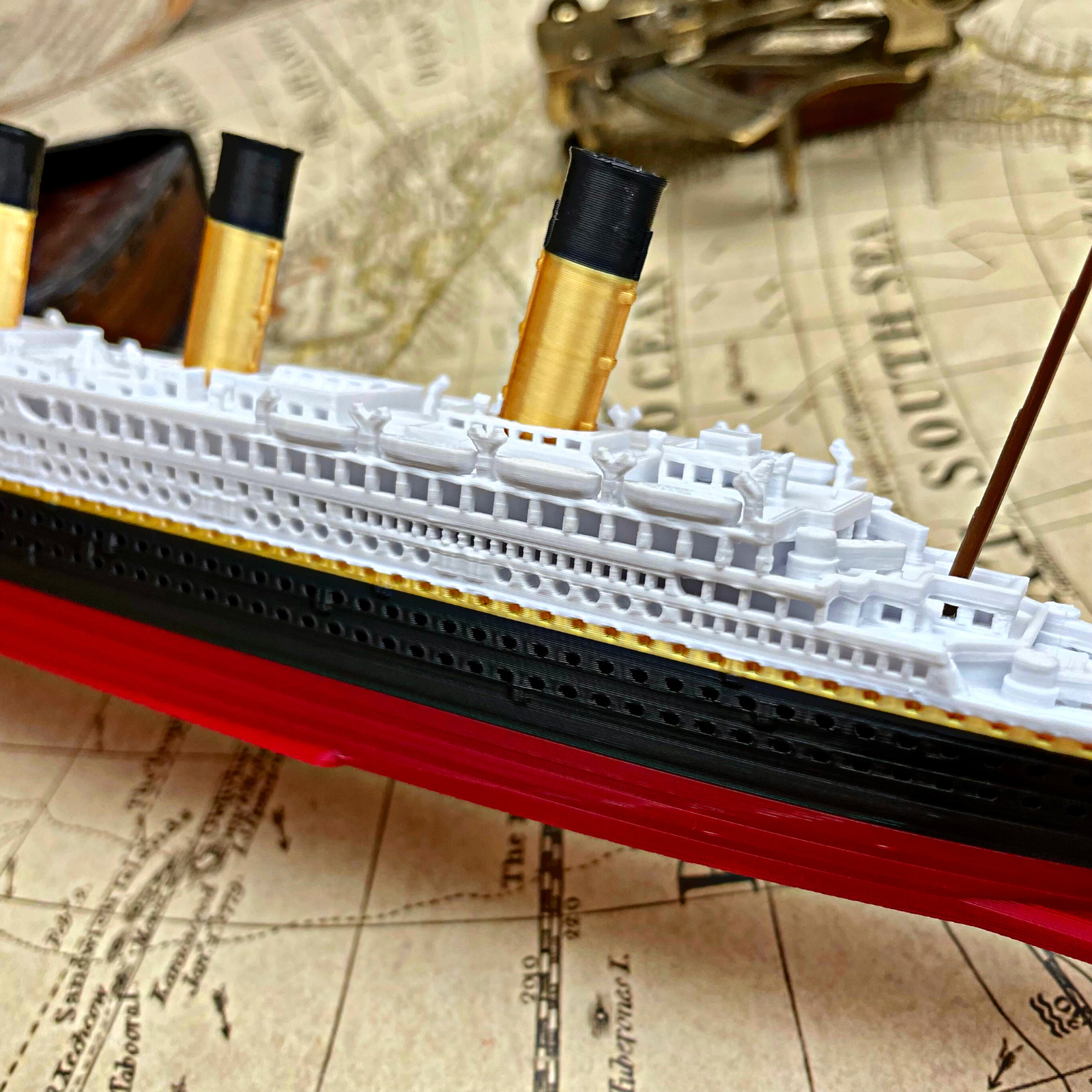 12” RMS Titanic Model, Titanic Toys For Kids, Model Titanic Toy, Titanic Ship
