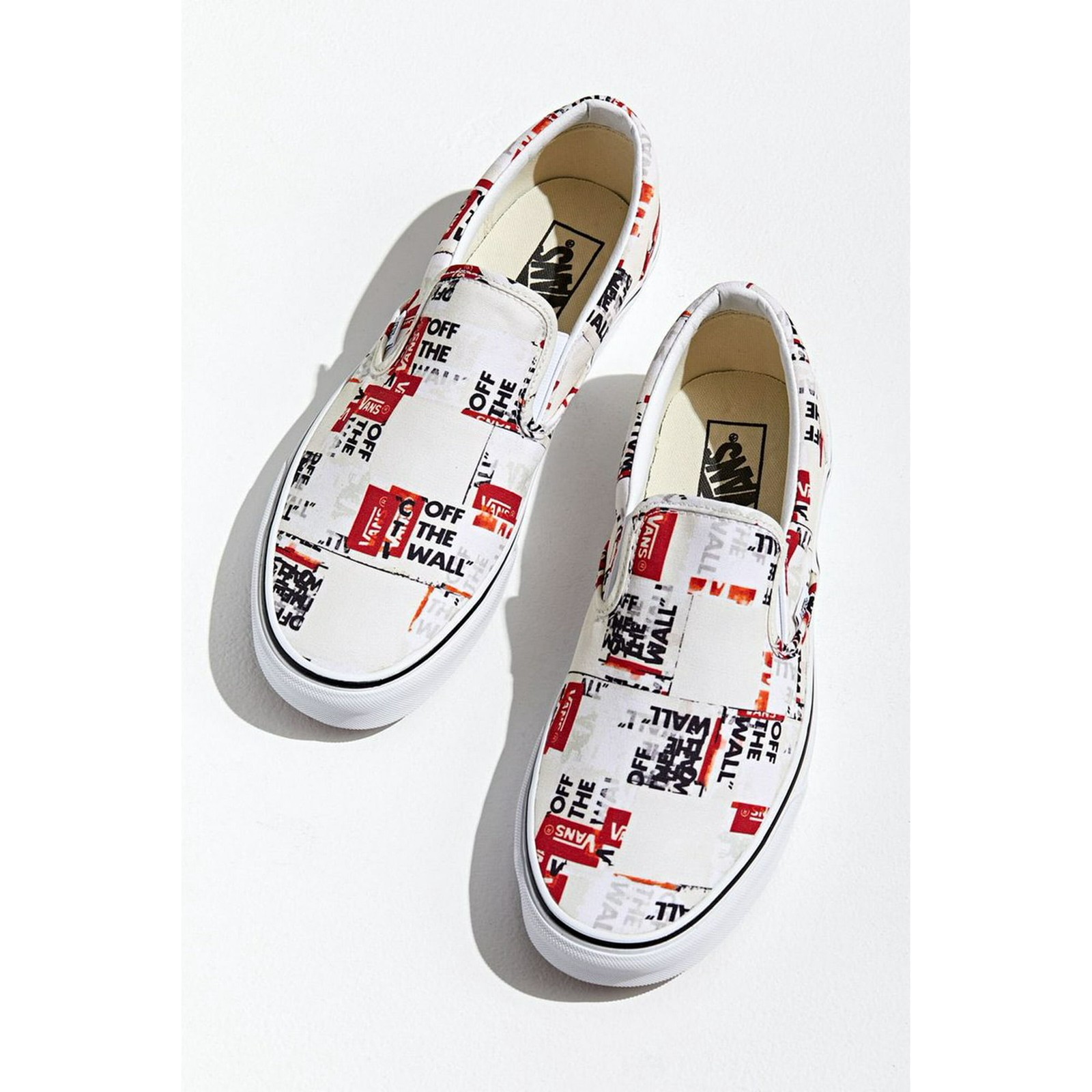 bump vans スニーカーノベルティ 新品未開封　2個セット・ステッカー2枚 BUMP OF CHICKEN × VANS ステッカー 2枚セット - メルカリ