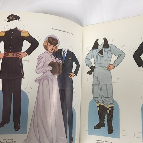 VINTAGE  1984 Nancy and Ronald Reagan Cut-Out Paper Doll Book