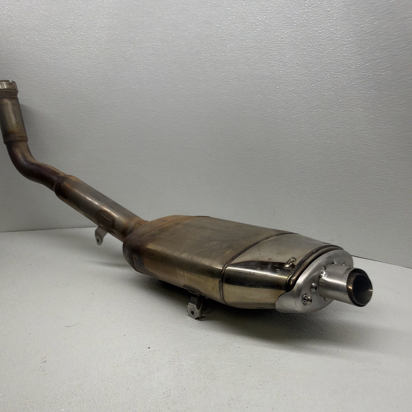19-20 Honda CBR600RR OEM Exhaust Muffler Silencer 18305-MJC-N30