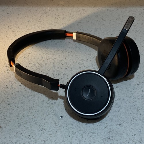 Jabra Evolve 75 ワイヤレスヘッドセット HSC040W Buy now | Jabra Evolve 75