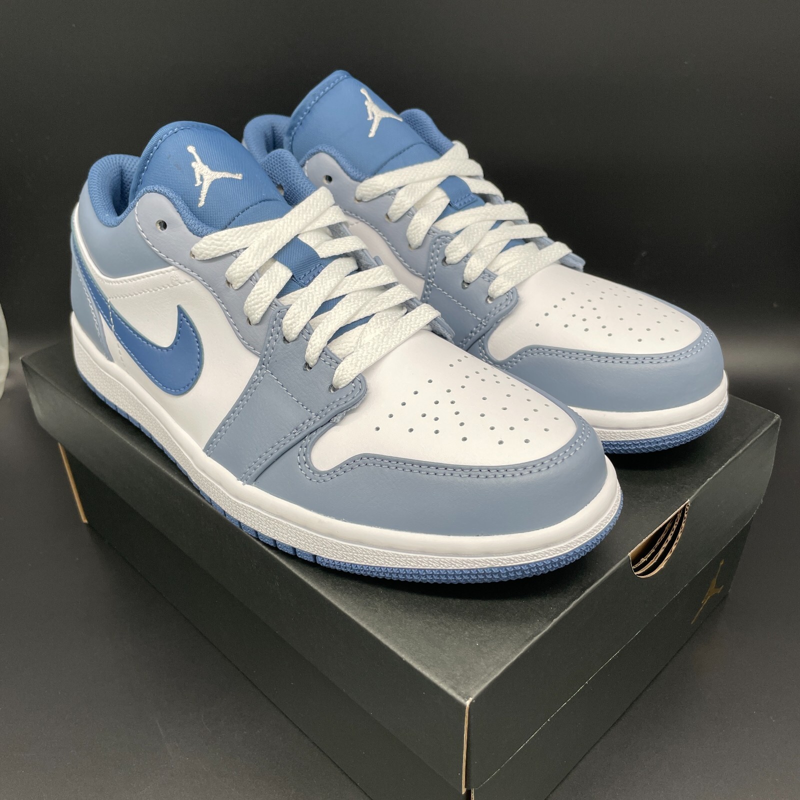 NIKE NIKE AIR JORDAN 1 LOW ASHEN SLATE BLUE HUES | VERSCHIEDENE GRÖSSEN ✅
