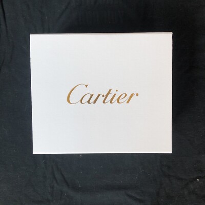 Cartier box rectangle medium magnetic closure empty white