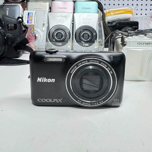 ち*ん様 Nikon COOLPIX S6600 Nikon Coolpix S6600 Flip Screen Digital Camera - Metallic