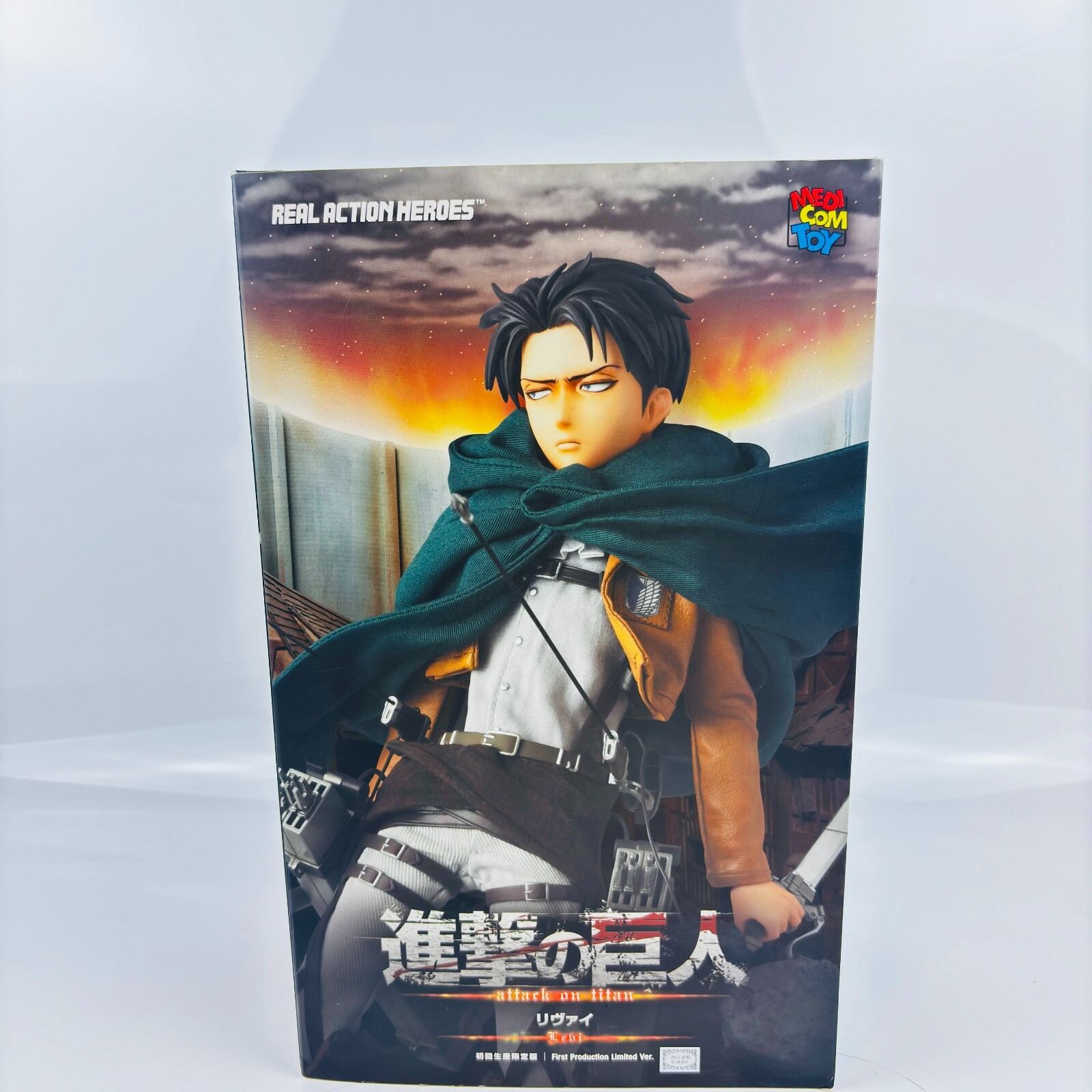 進撃の巨人フィギュア リヴァイ·アッカーマン 初回限定