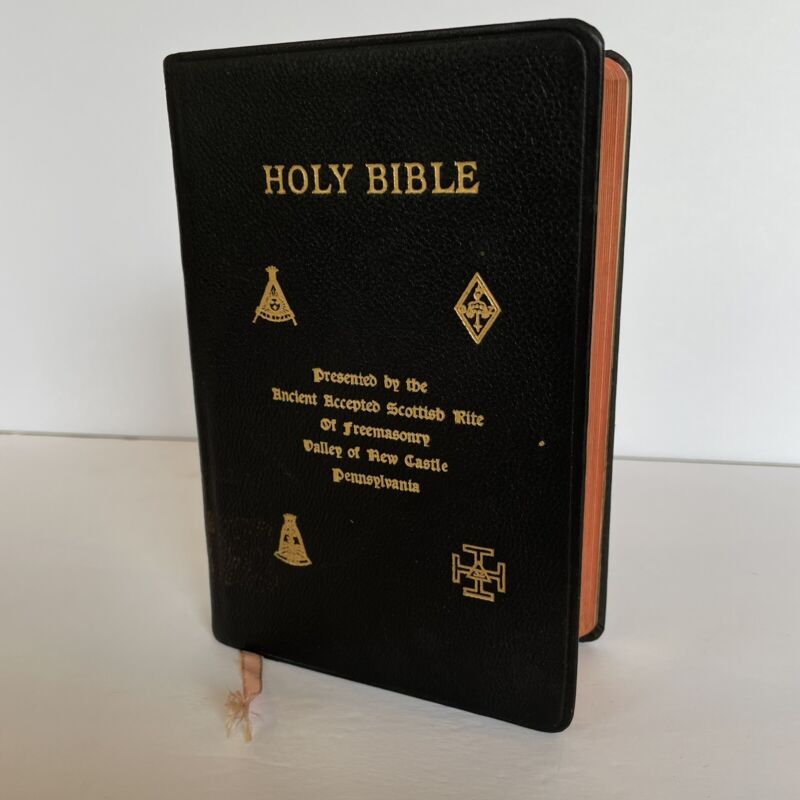 Vintage Free Mason Bible Masonic Edition 1940 Pennsylvania Presentation Holman