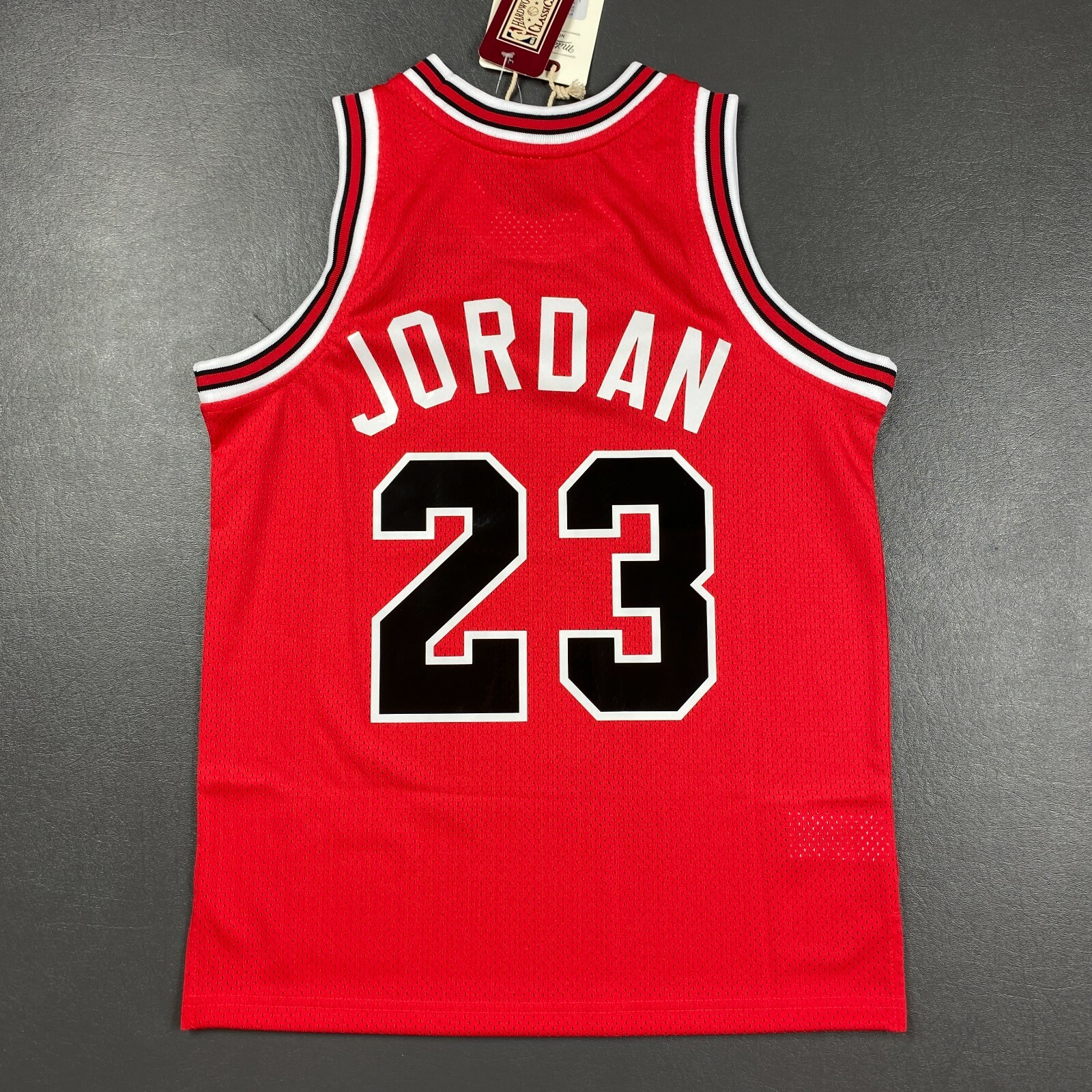 100% Authentic Michael Jordan Mitchell Ness 84 85 Bulls Jersey M 10/12 Youth Boy