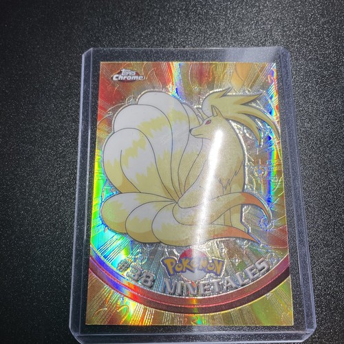 2000 Pokemon T.V Topps Chrome Pikachu Spectra #25 PSA 10