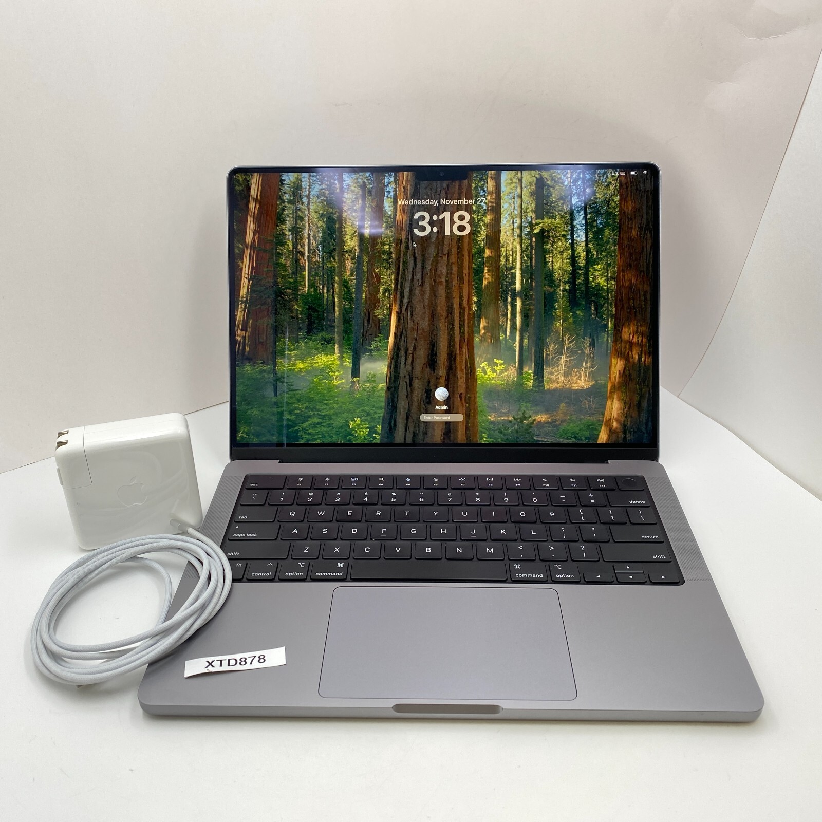 Apple MacBook Pro 14