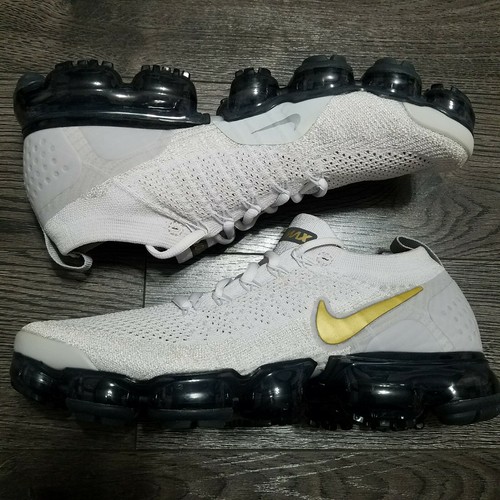 Nike air vapormax flyknit 2 metallic white best sale