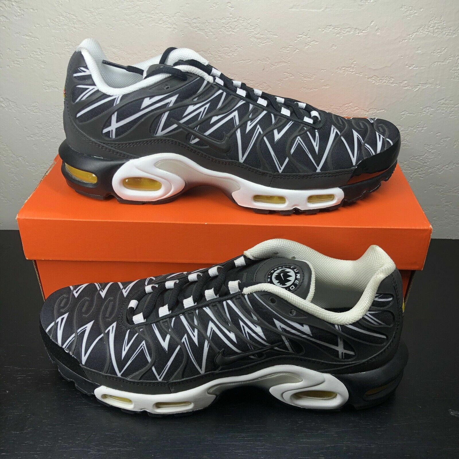 air max plus tn shark