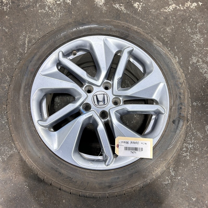 Used 2018-2020 HONDA ACCORD WHEEL 17 INCH RIM TIRE 17x7.5J 225/50R17 3520 OEM