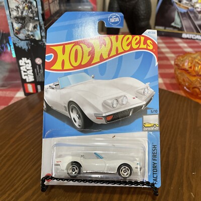 2024  Hot Wheels    72 Stingray Convertible 5/10  FACTORY FRESH  #47/250
