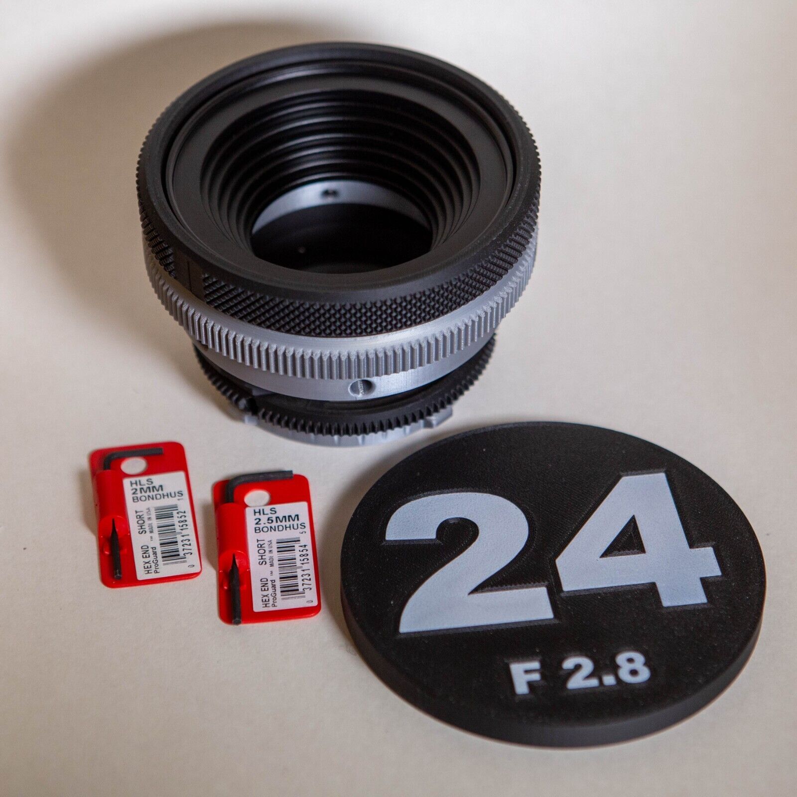 Canon FD 24mm f2.8 S.S.C Manual Focus Wide Angle Lens -Small
