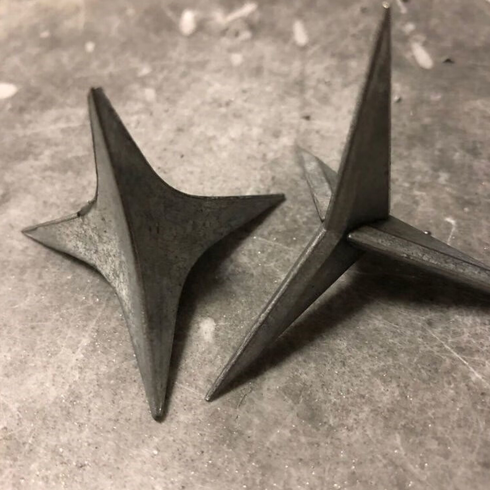 Tire Tyre Puncture Triangle/Round Nail Spikes Anti-theft Security