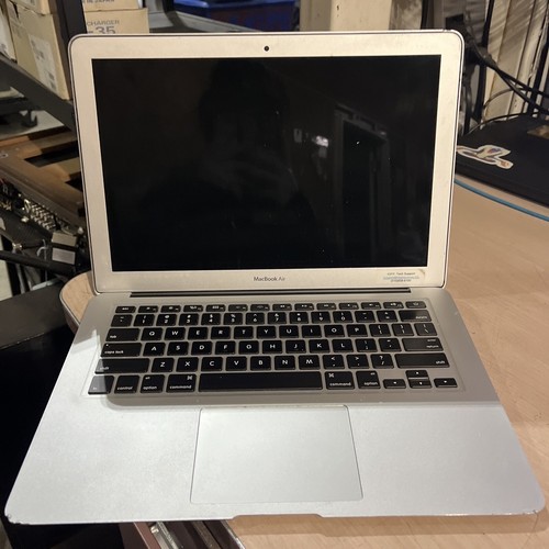 2015 APPLE MACBOOK AIR 13
