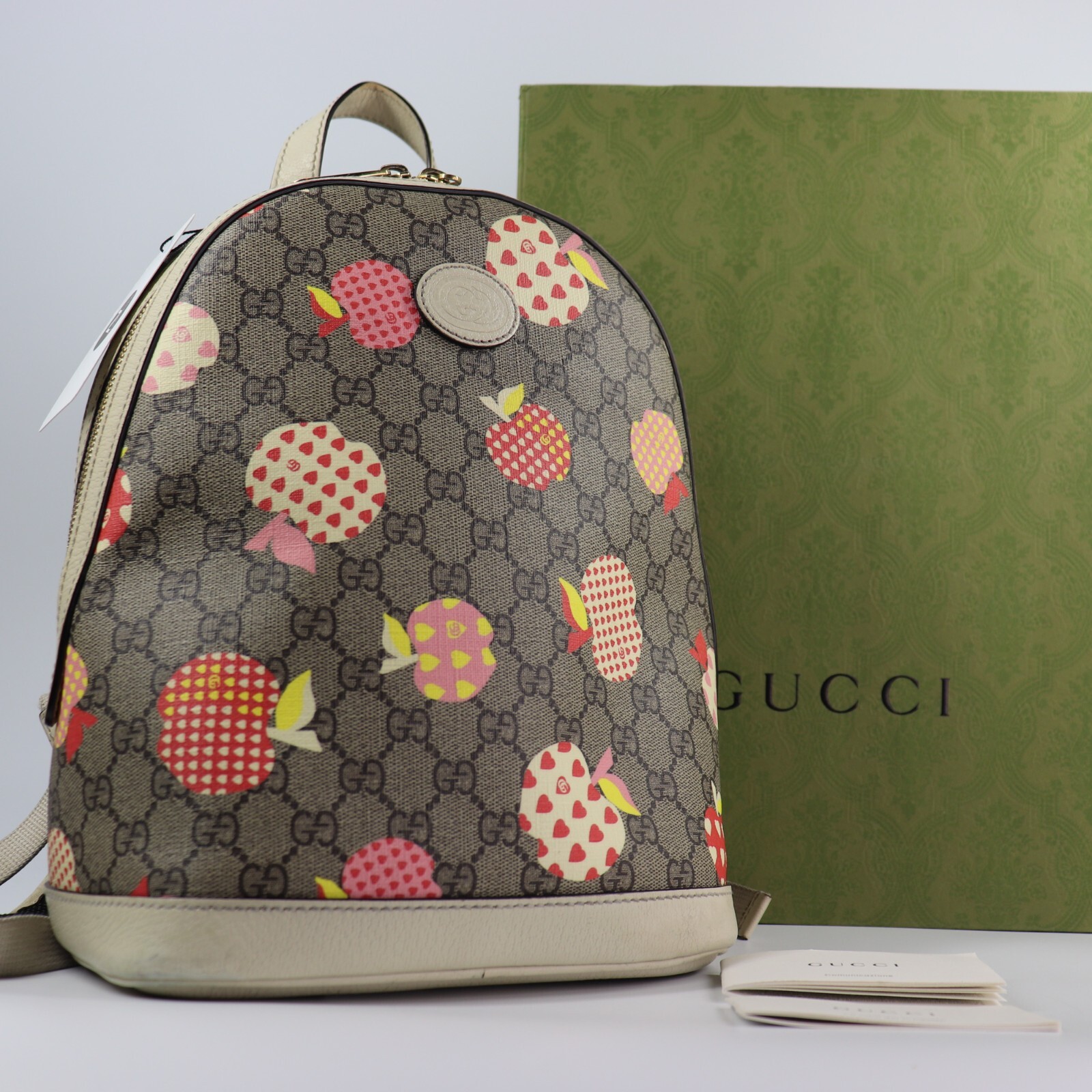 Gucci GG Supreme Canvas Le Pomme Apple Heart Backpack | eBay