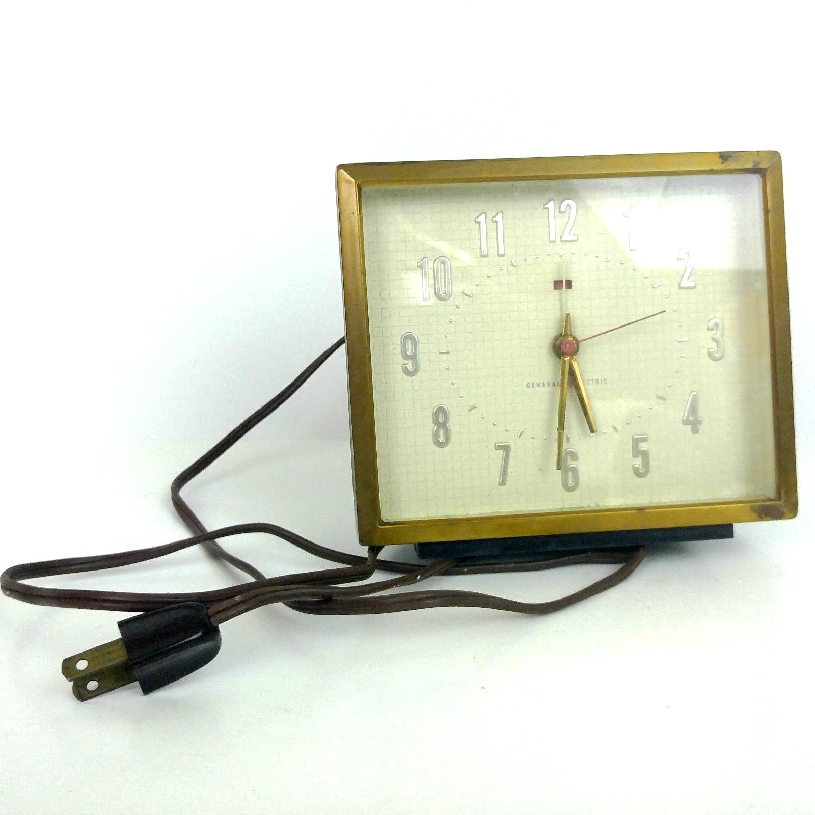 Vintage General Electric Desk Clock Plug In Square MidCentury Modern GE Art Deco