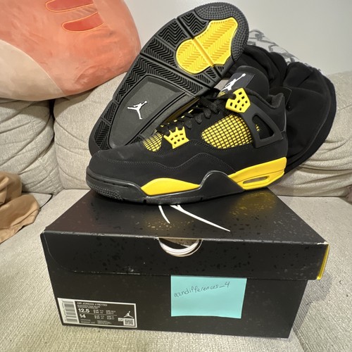 Nike Air Jordan 4 Retro Shoes Thunder 2023 Black Yellow