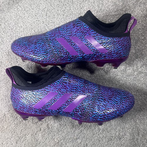 football glitch boots