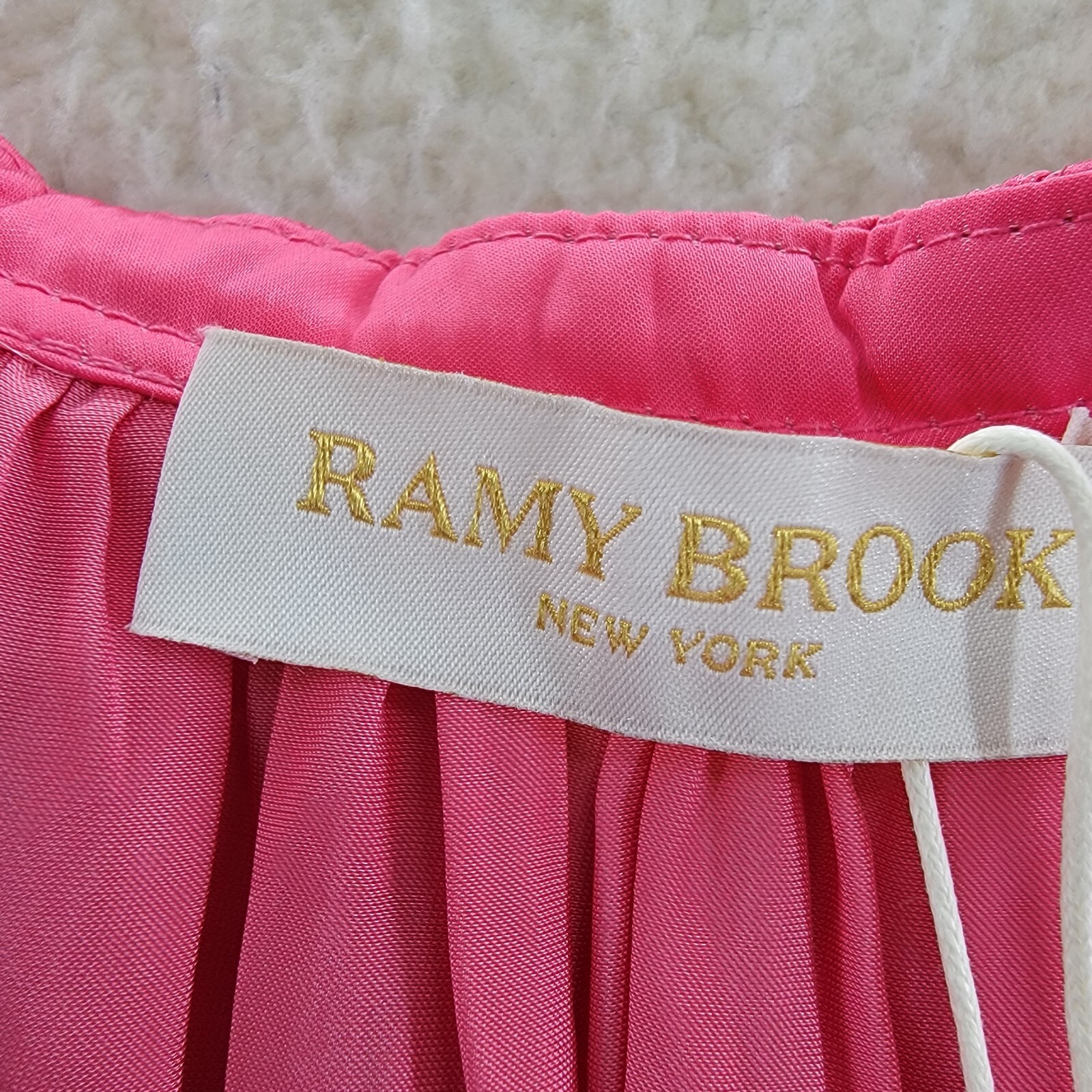 Ramy Brook Maty Balloon Sleeve Top Women's S Bright Pink V-Neck w/ Tie Pullover~ - Picture 8 of 12