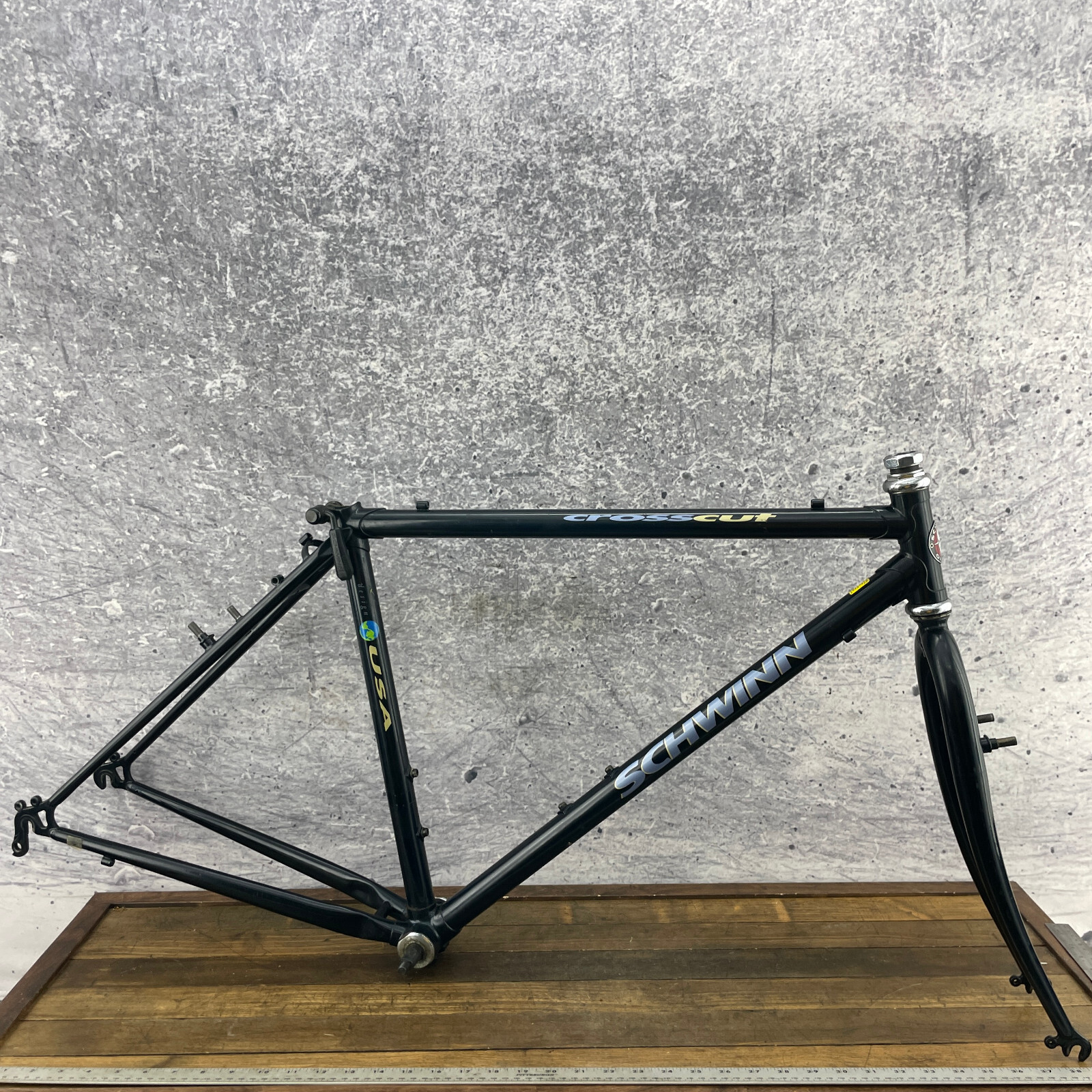 schwinn フレーム Vintage Schwinn Cross Cut Frame Set 18 in 46 cm Tour Hybrid