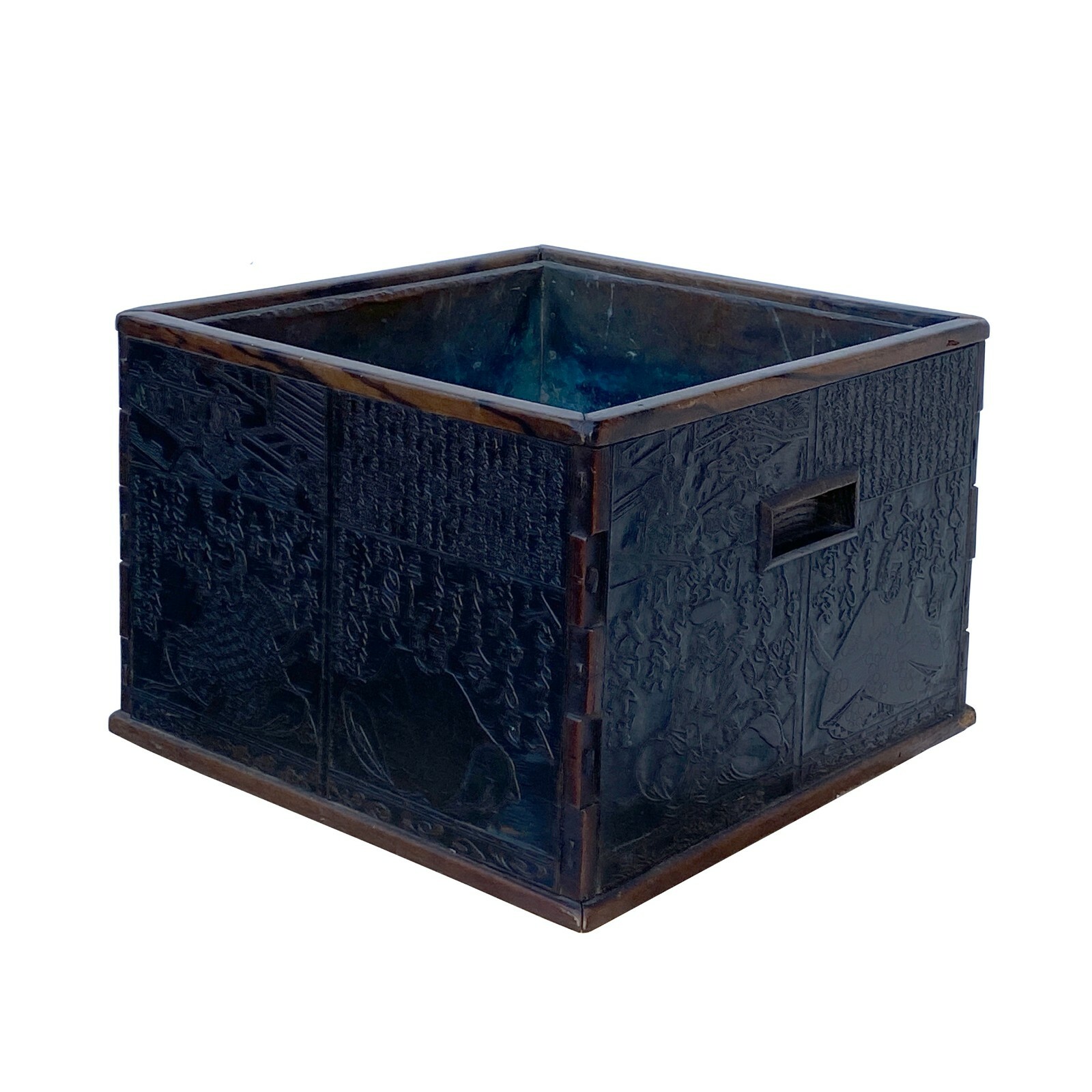 Vintage Chinese Dimensional Relief Motif Square Wood Metal Storage Box ws1266S Vintage Chinese Dimensional Relief Motif Square Wood Metal Storage Box ws1266S