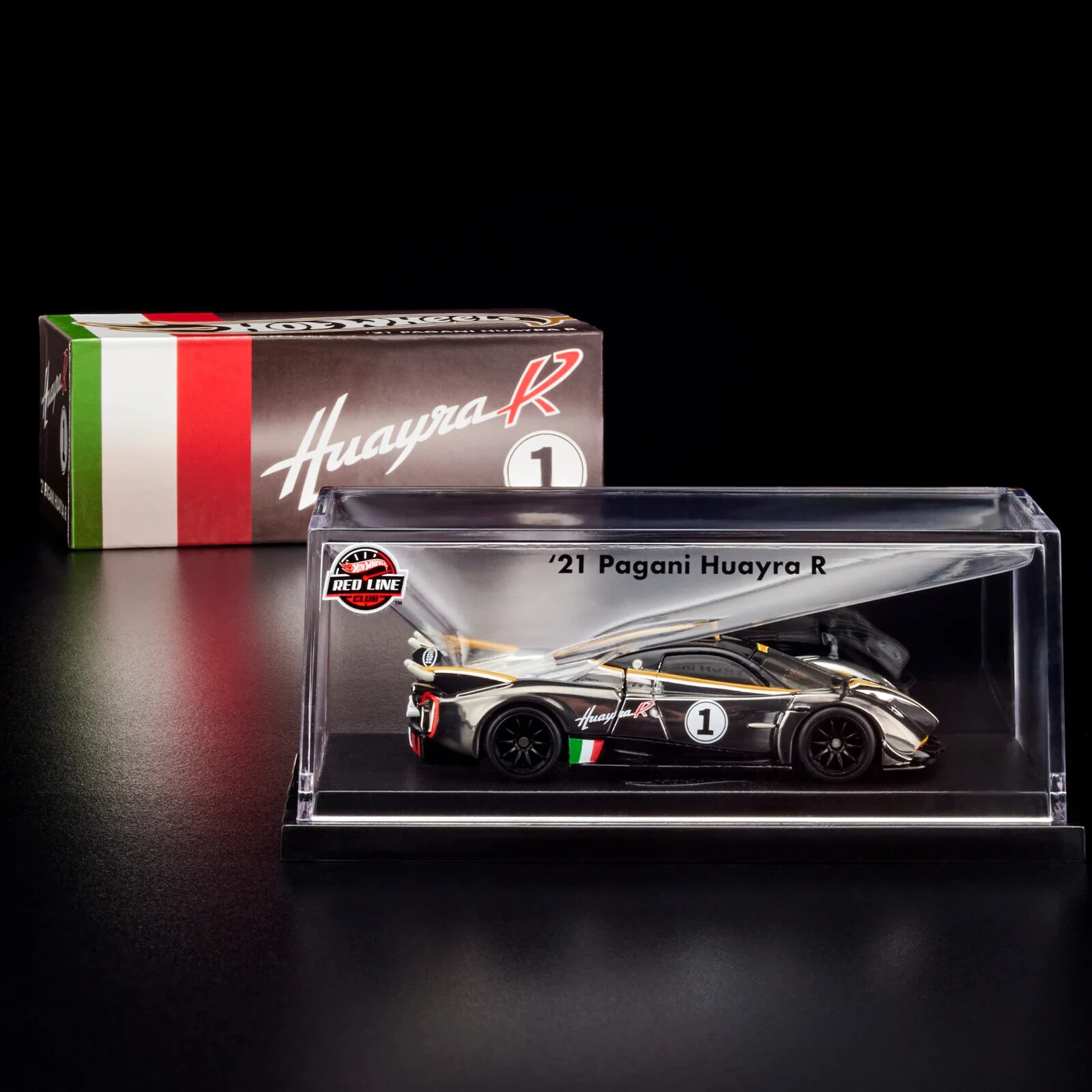 Hot Wheels Collectors RLC Exclusive '21 Pagani Huayra R