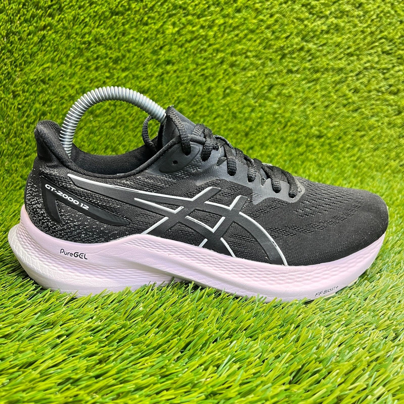 アシックス　GT-2000 12【サイズ26.0】 Cut in half: ASICS GT 2000 12 Review (2024) | RunRepeat