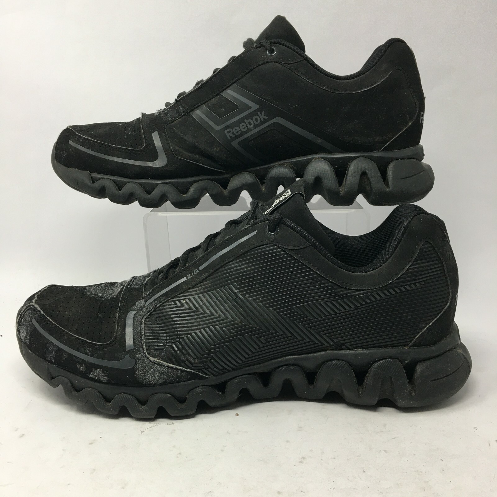 reebok sports shoes