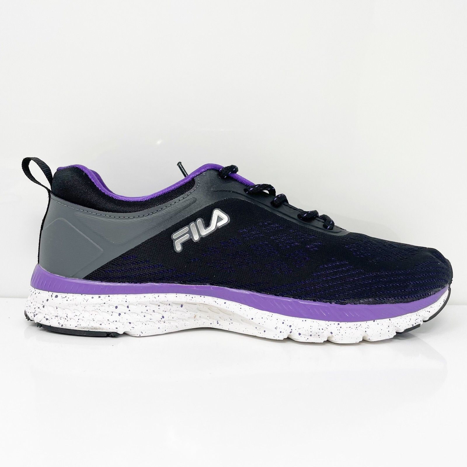 

Женские кроссовки Fila Memory Foam Outreach 5RM00110-970 черные кроссовки размер 10, Черный, Memory Foam Outreach